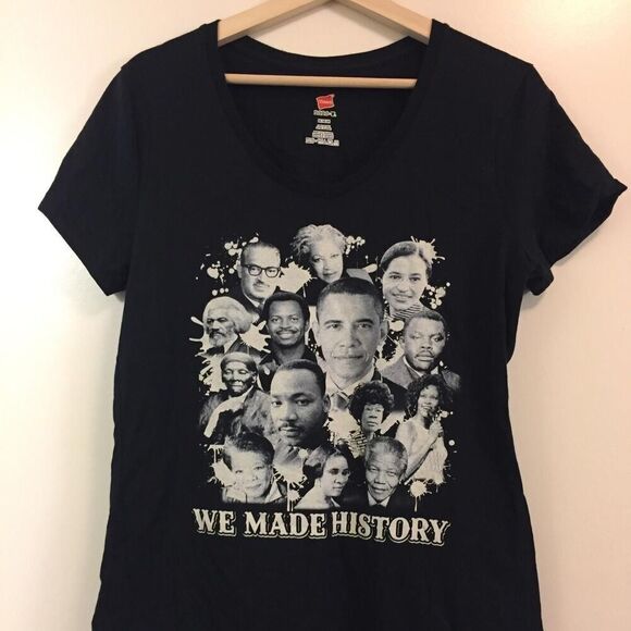 Black Excellence Women's V-neck T-shirt size Medium - Picture 1 of 1